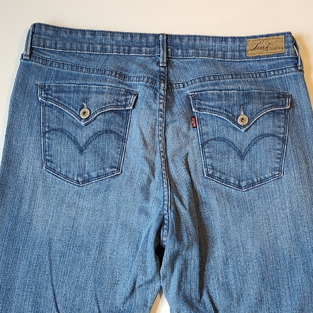 Levi's Medium Blue Straight-Leg Women's Jeans - Picture 5 of 8